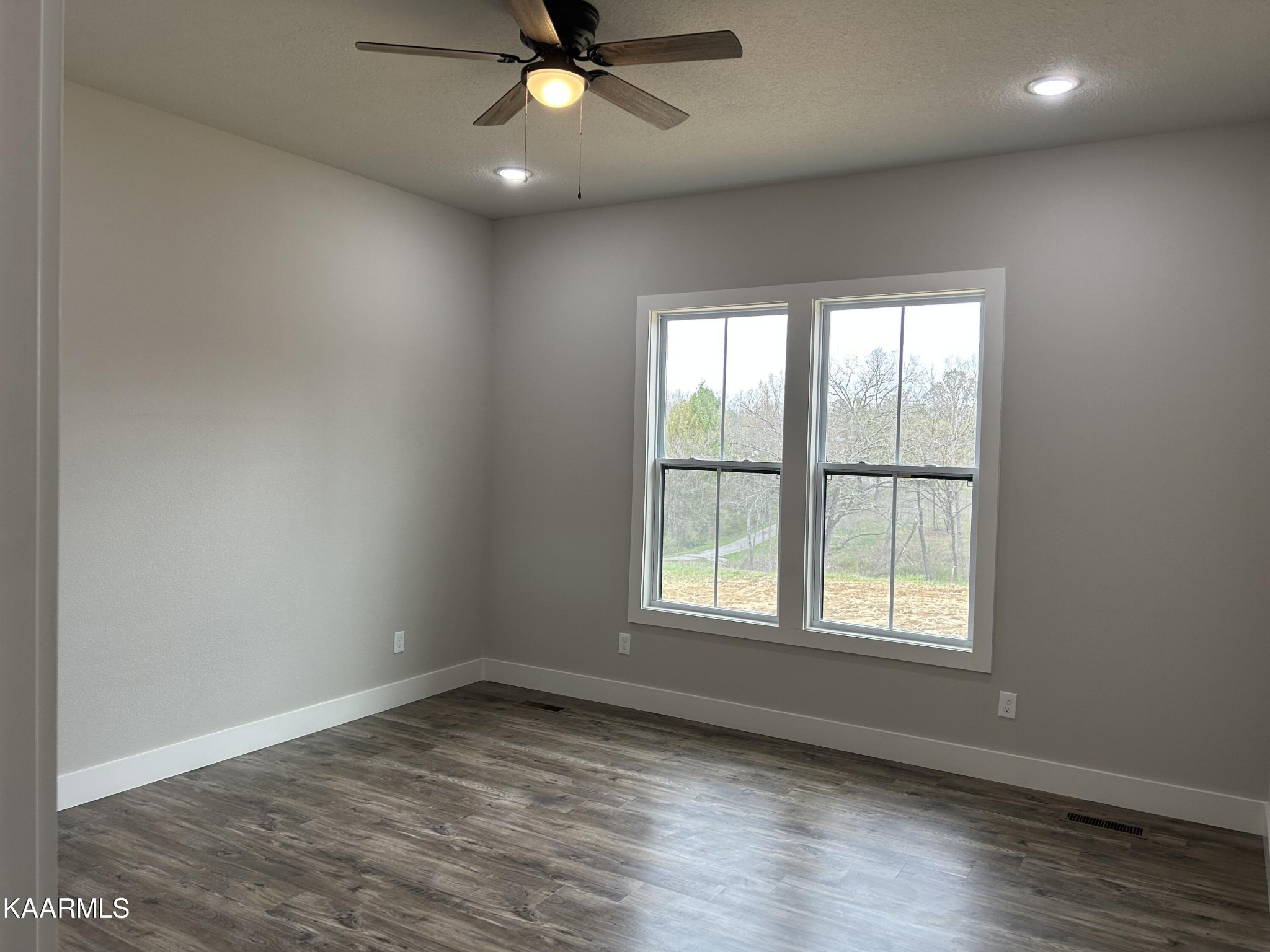 1201 Tom Price Road Jamestown, TN 38556 - Photo 8 of 25 Gallery Image 8