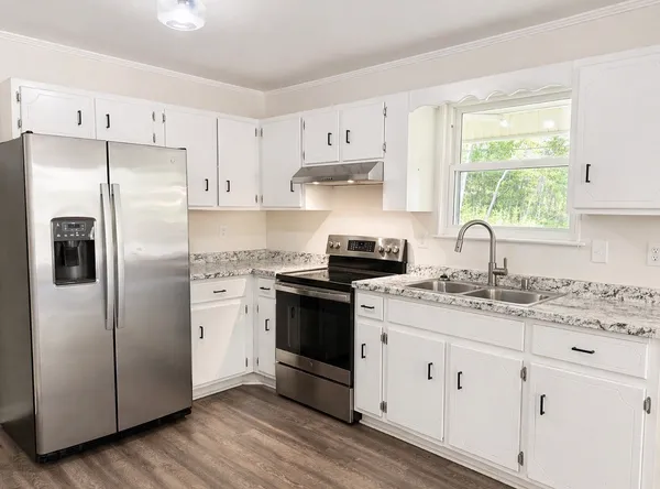 $1,500 | 1389 West Point Road, Lawrenceburg, TN 38464