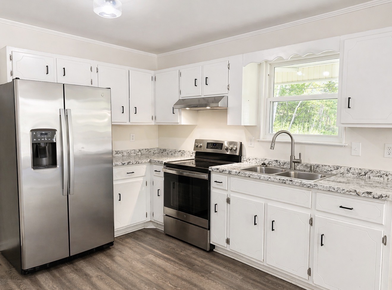 1389 West Point Road Lawrenceburg, TN 38464 - Photo 3 of 20