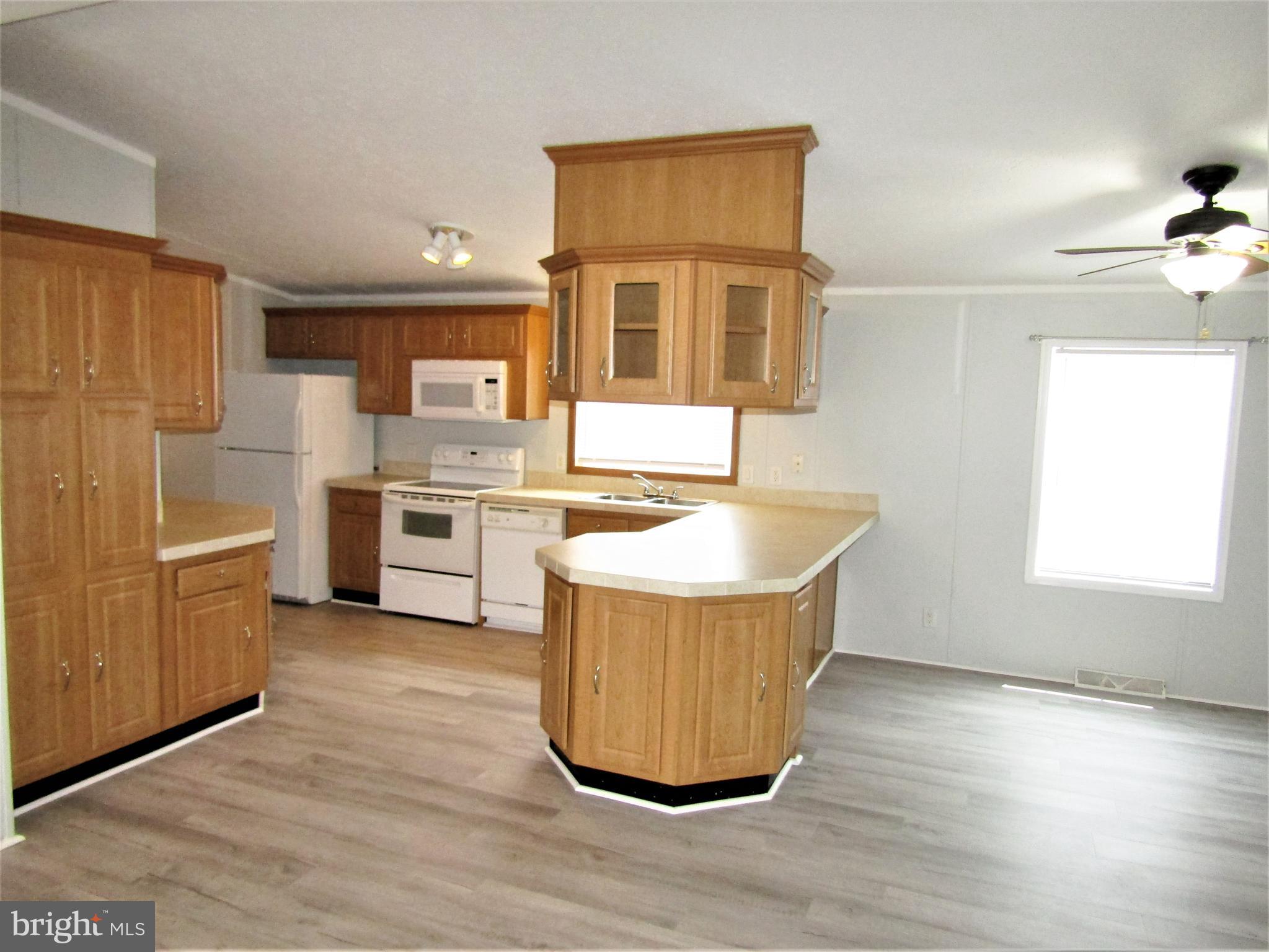 18 Cool Breeze Drive Middle River, MD 21220 - Photo 2 of 30