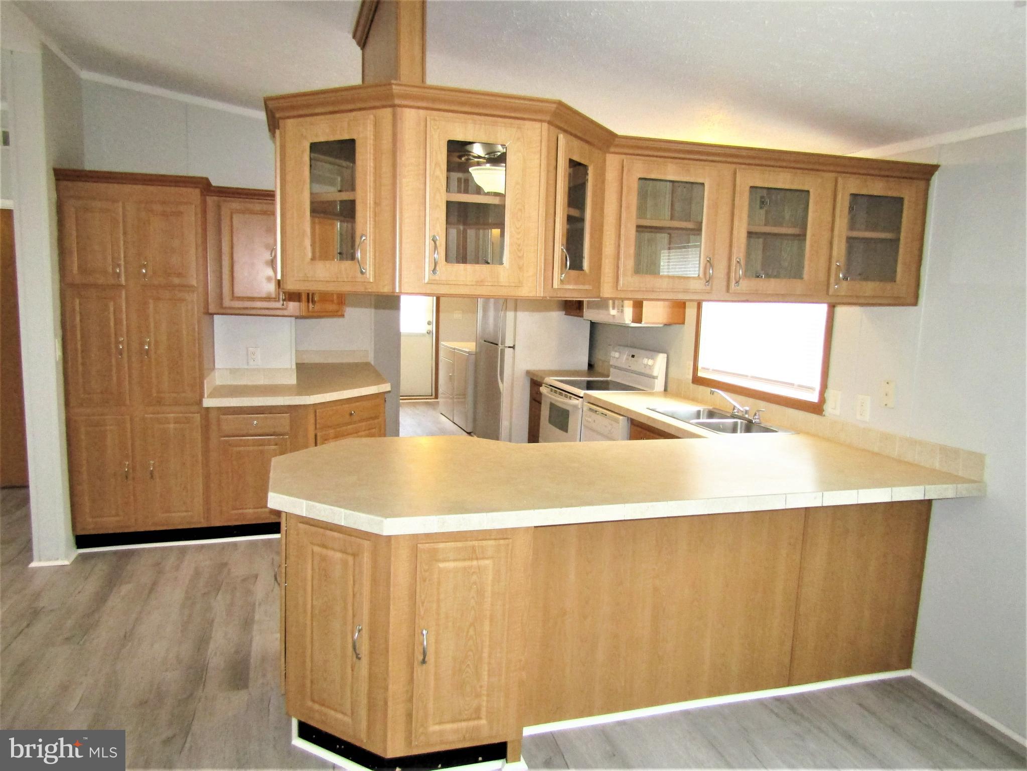 18 Cool Breeze Drive Middle River, MD 21220 - Photo 3 of 30