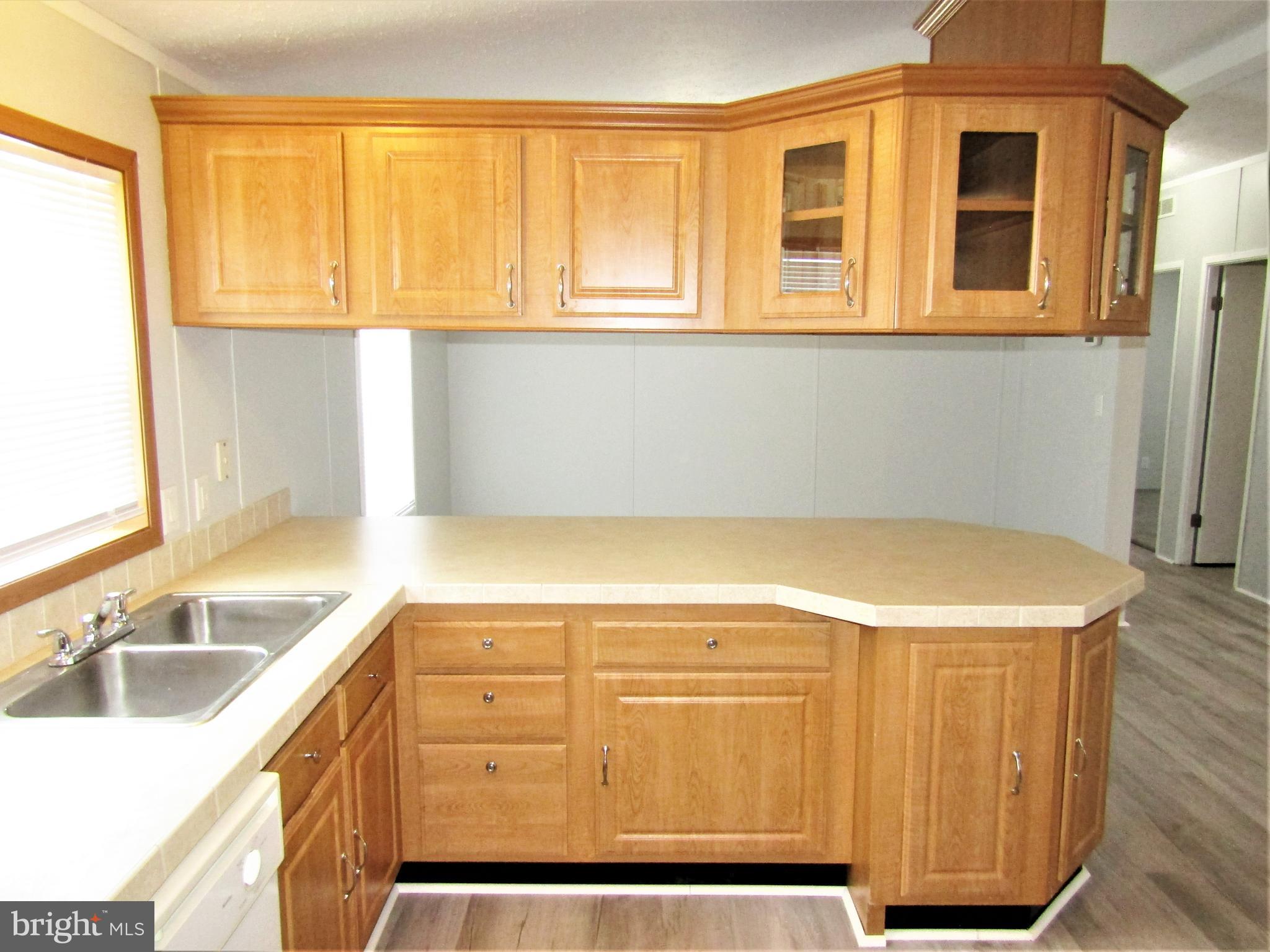 18 Cool Breeze Drive Middle River, MD 21220 - Photo 6 of 30