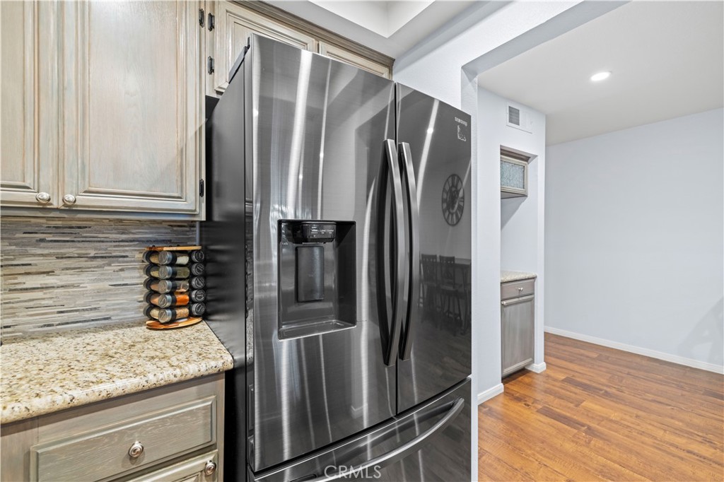 2731 Erringer Road, Unit 60 Simi Valley, CA 93065 - Photo 12 of 29