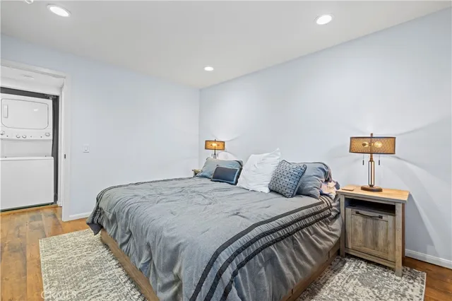 $2,698 | 2731 Erringer Road, Unit 60, Simi Valley, CA 93065