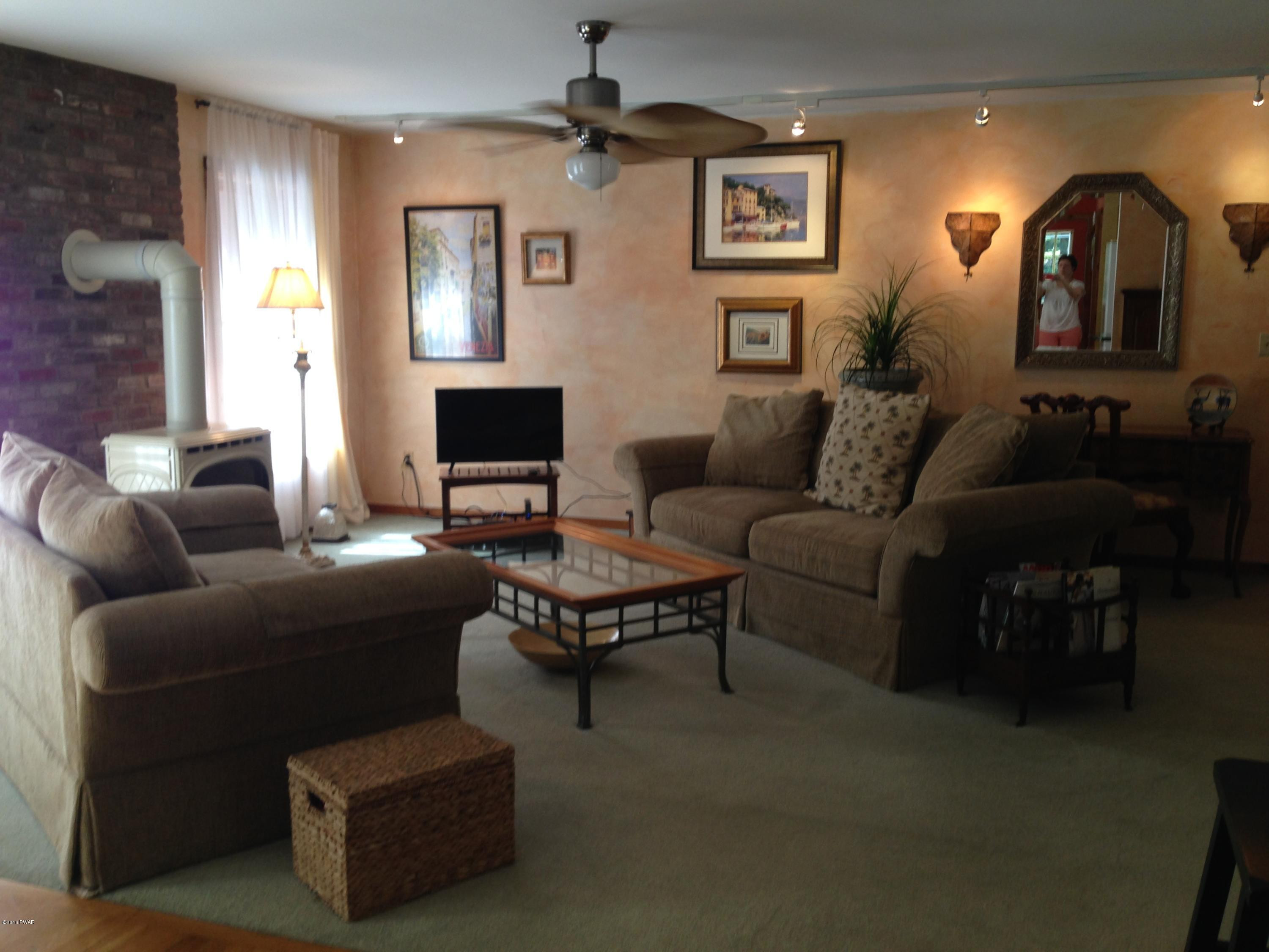 186 Pedersen Ridge Road Milford, PA 18337 - Photo 39 of 41 Large open floor plan