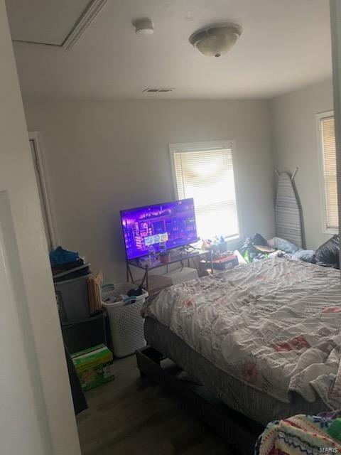 10131 Count Drive St. Louis, MO 63136 - Photo 5 of 7