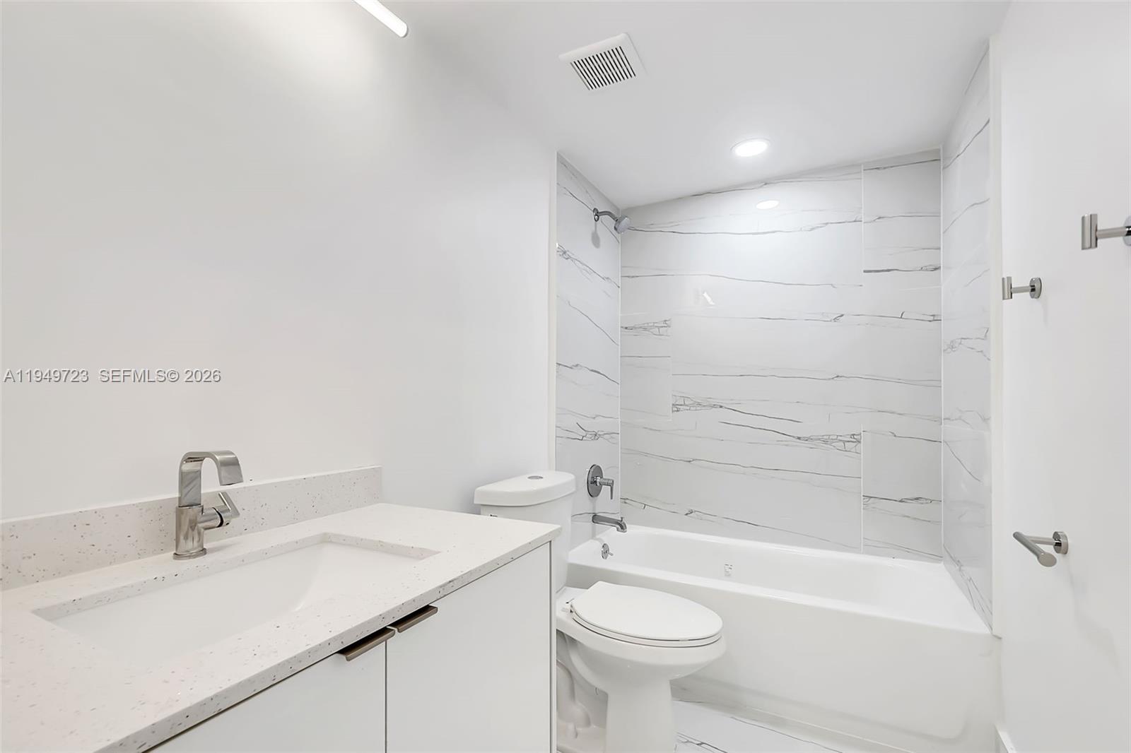 1632 Northwest 16th Terrace, Unit 8 Miami, FL 33125 - Photo 5 of 26