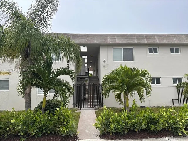 $2,100 | 1632 Northwest 16th Terrace, Unit 8, Miami, FL 33125