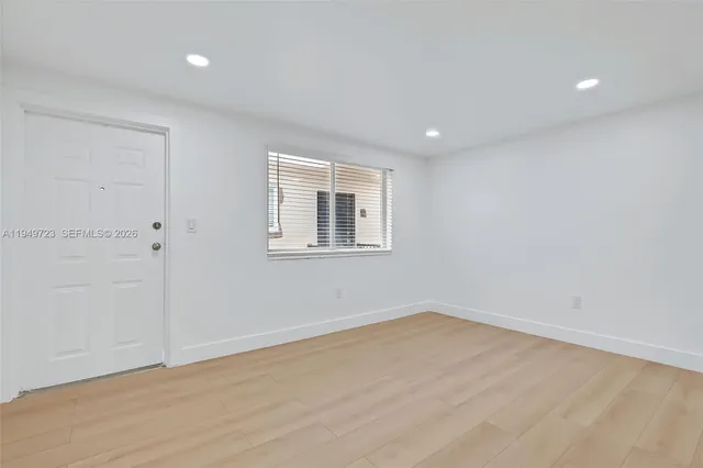 $2,100 | 1632 Northwest 16th Terrace, Unit 8, Miami, FL 33125