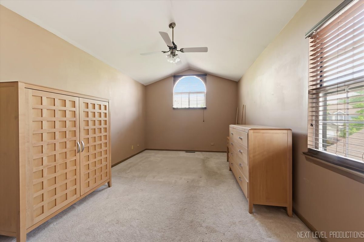 1334 Coldspring Road, Unit 1334 Carol Stream, IL 60188 - Photo 15 of 24 Gallery Image 15