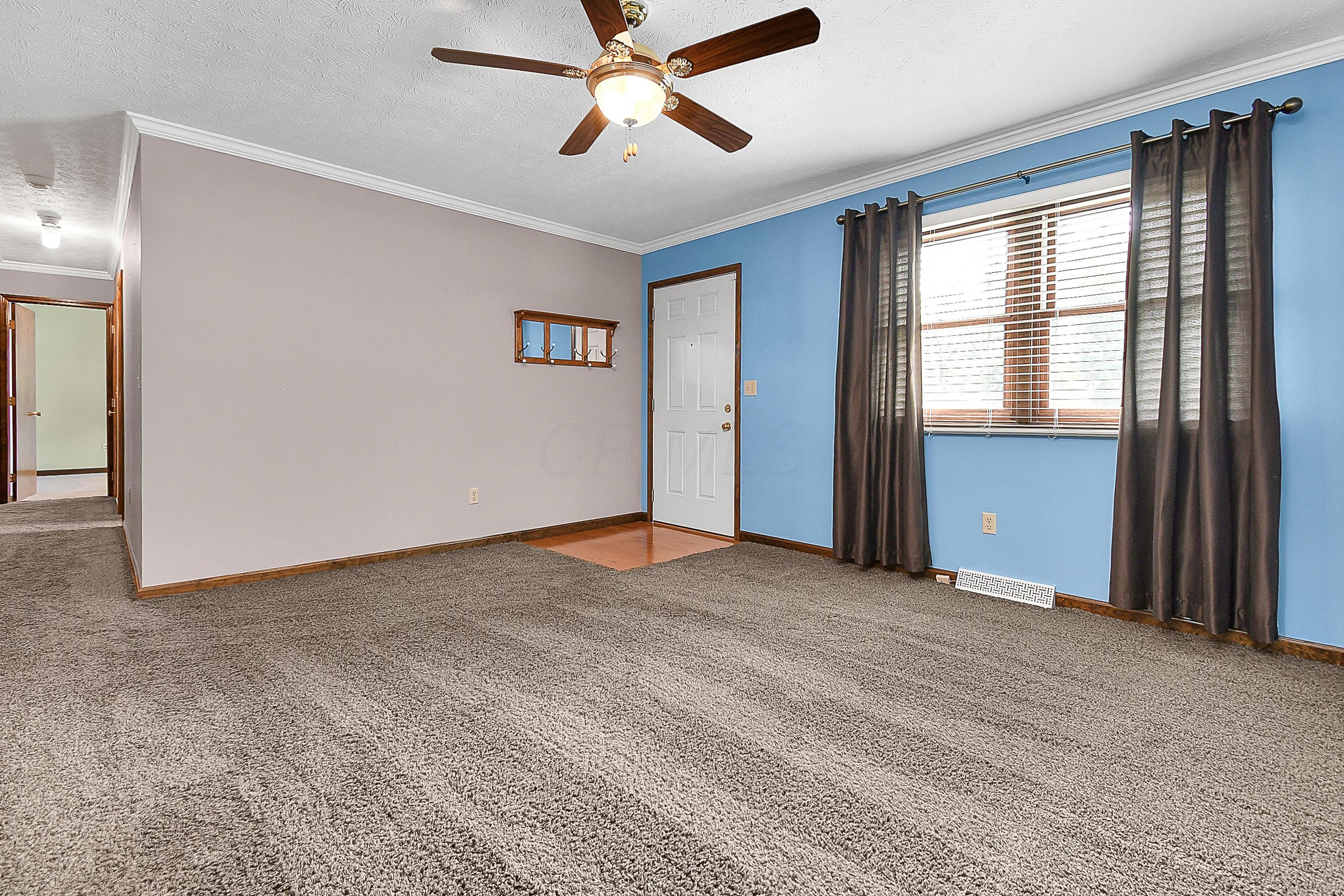 160 Riva Ridge Road Southwest Pataskala, OH 43062 - Photo 8 of 29