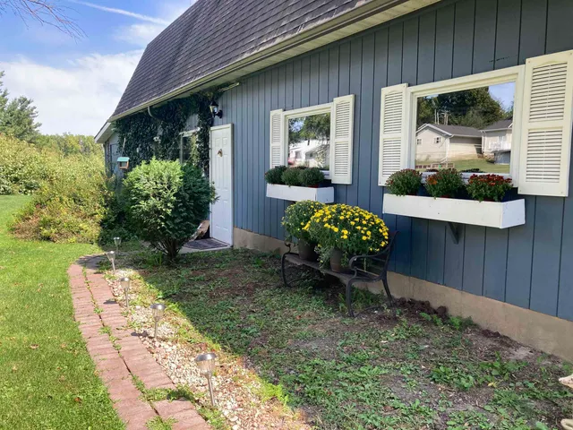 $374,900 | 435 South Main Street, Fall River, WI 53932