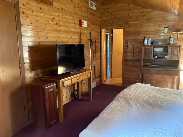 $374,900 | 435 South Main Street, Fall River, WI 53932