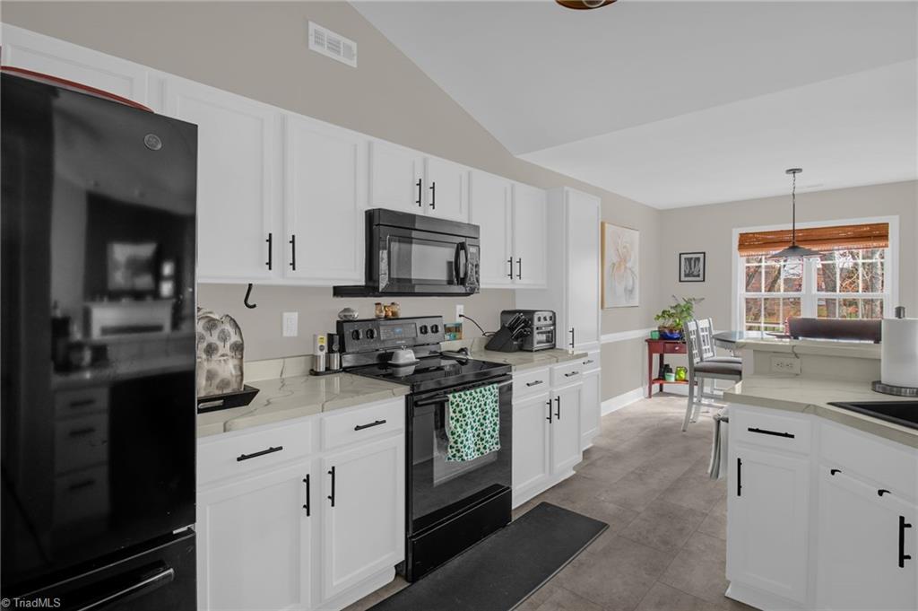 3525 Transou Road Pfafftown, NC 27040 - Photo 16 of 29