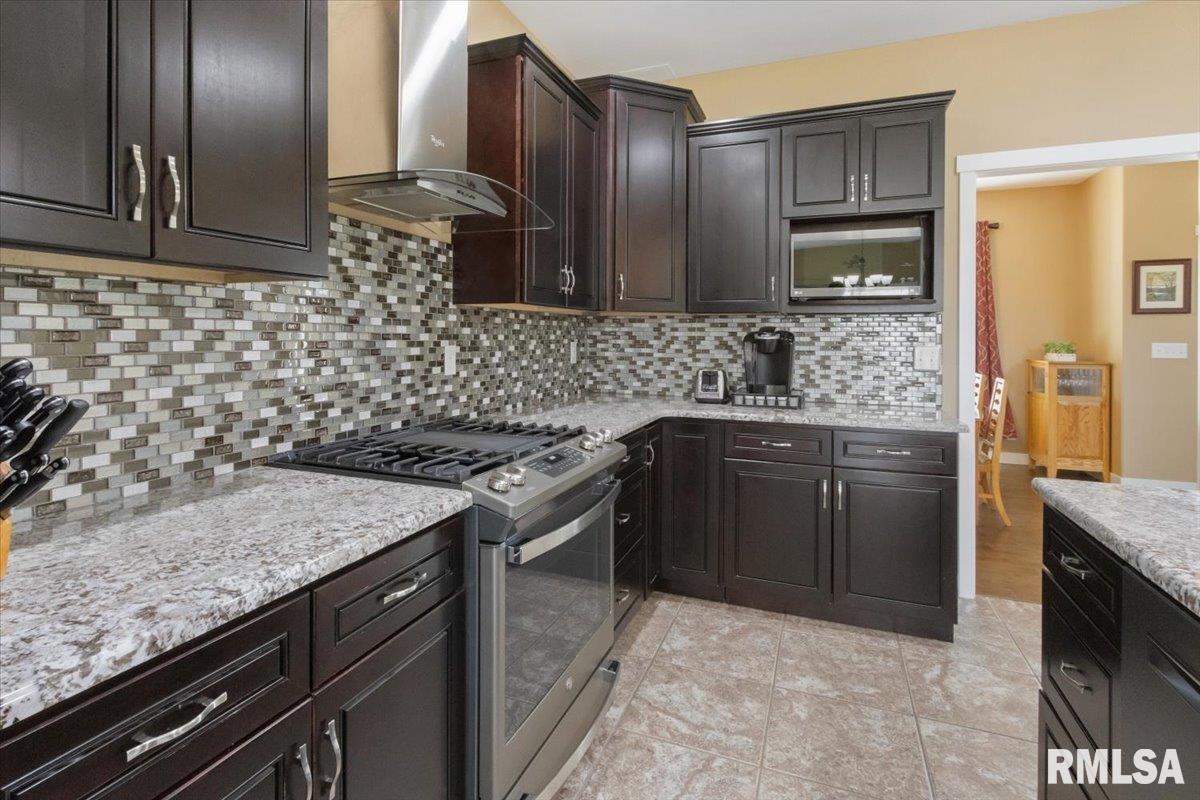 430 Macey Lake Road Metamora, IL 61548 - Photo 13 of 70