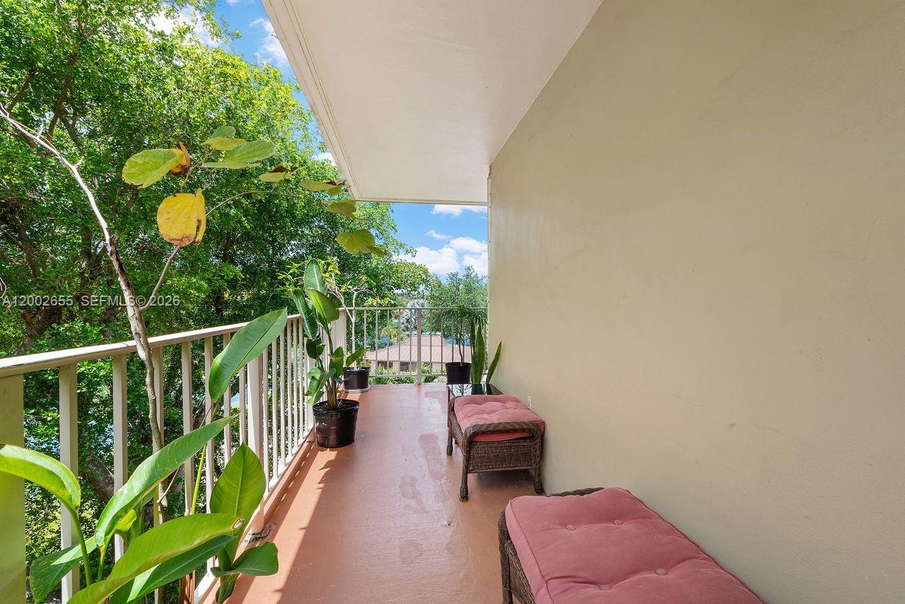 13100 Southwest 92nd Avenue, Unit APH11 Miami, FL 33176 - Photo 13 of 34