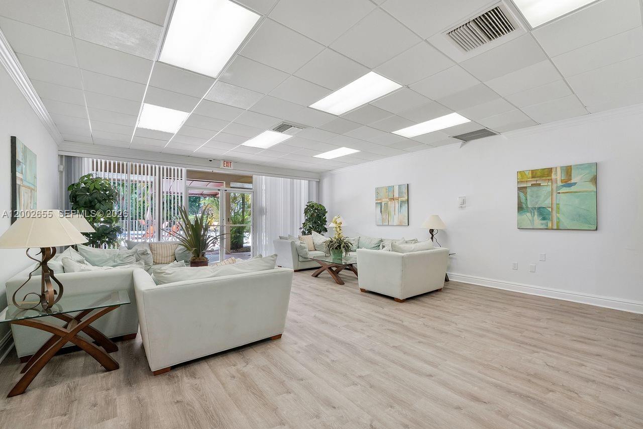 13100 Southwest 92nd Avenue, Unit APH11 Miami, FL 33176 - Photo 19 of 34