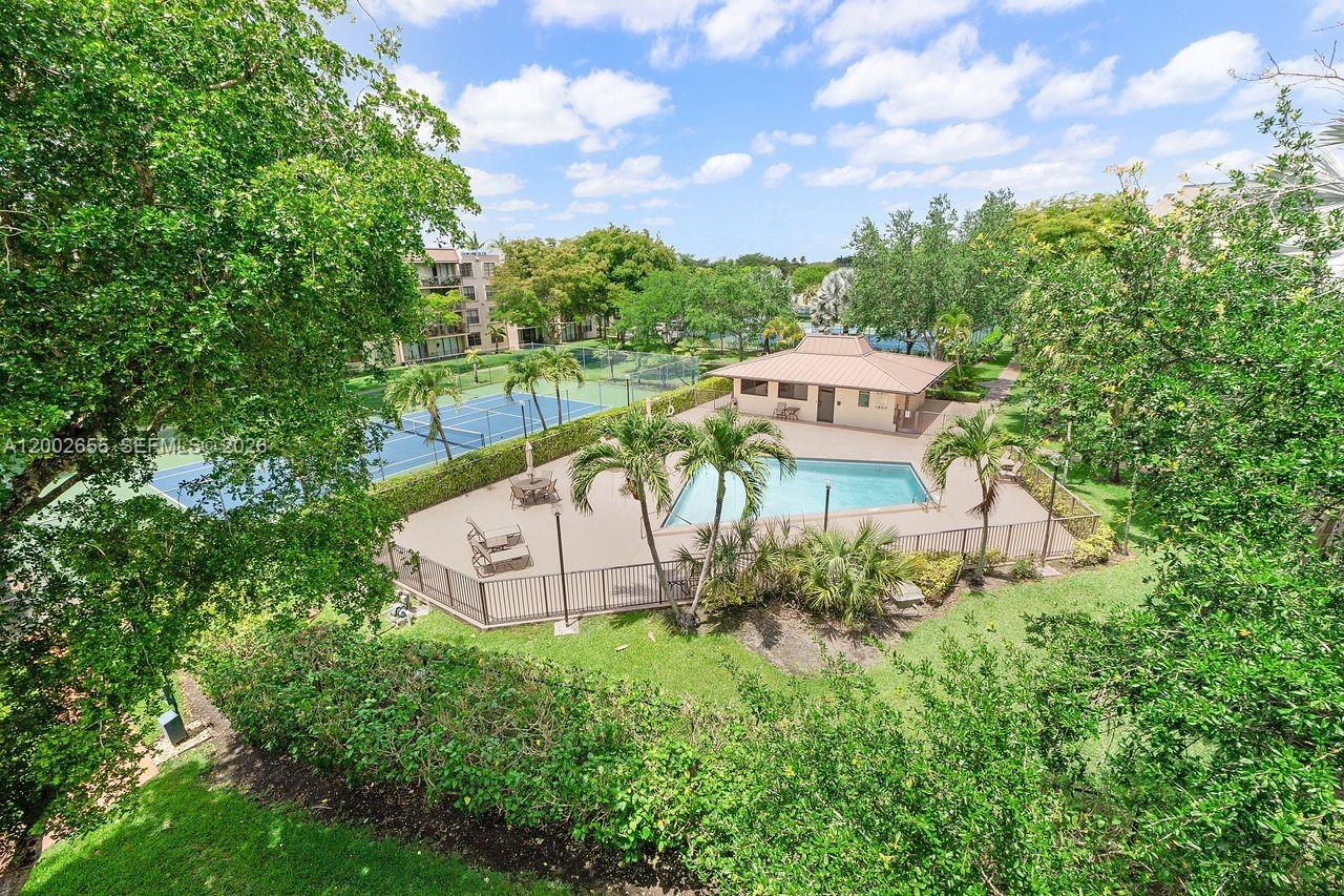 13100 Southwest 92nd Avenue, Unit APH11 Miami, FL 33176 - Photo 32 of 34