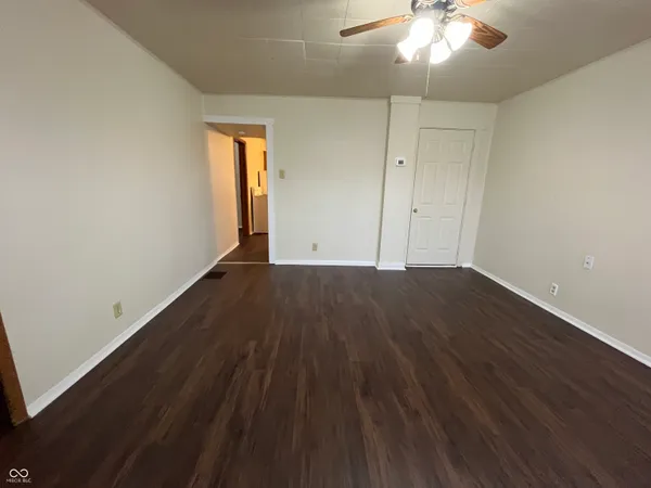 $950 | 1948 Shelby Street, Indianapolis, IN 46203