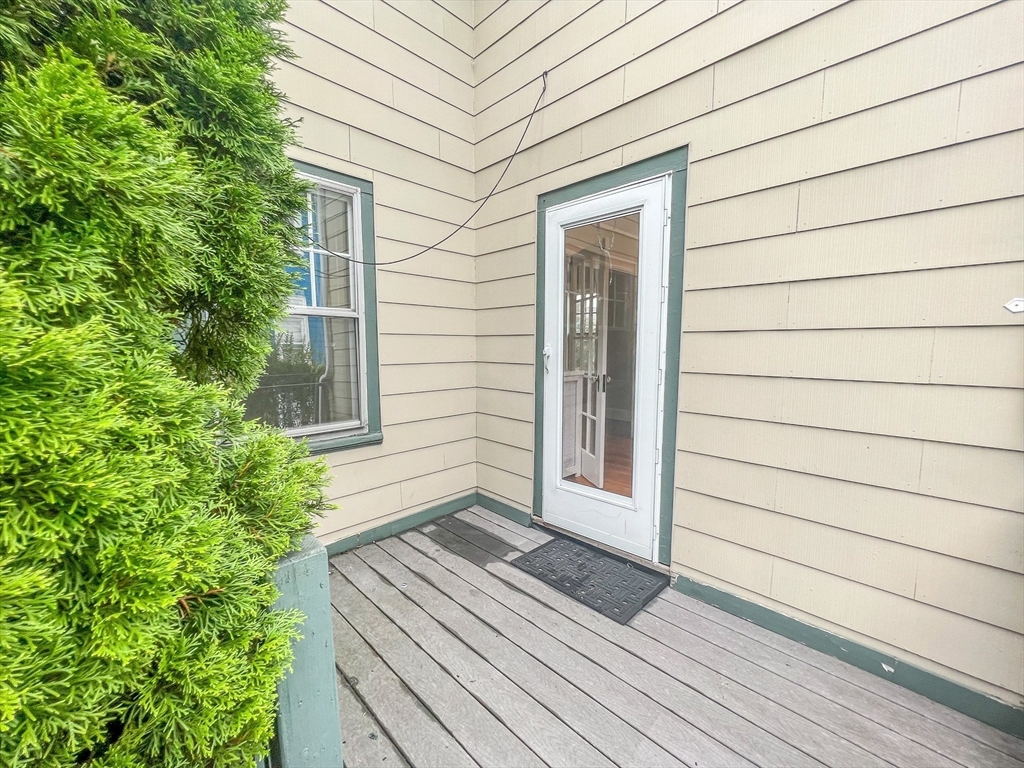 52 Edgecliff Road, Unit 1 Watertown, MA 02472 - Photo 16 of 17 Gallery Image 16