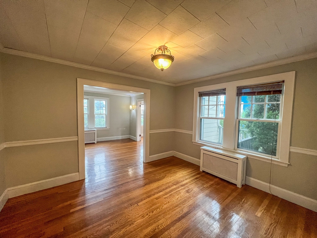 52 Edgecliff Road, Unit 1 Watertown, MA 02472 - Photo 8 of 17 Gallery Image 8