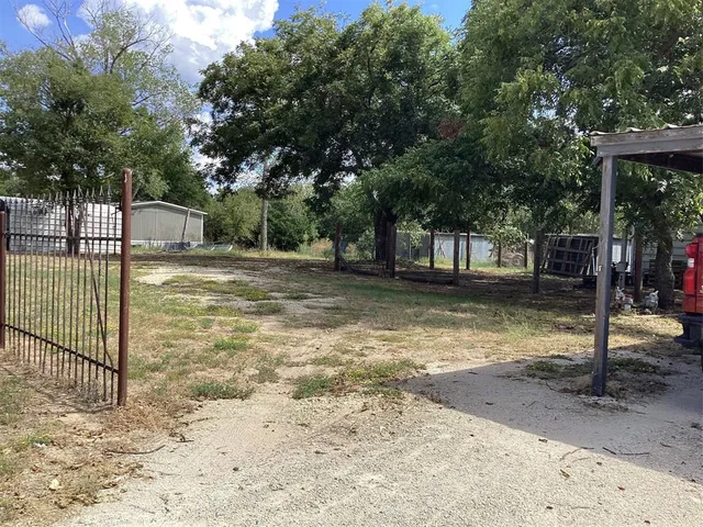 $158,000 | 316 North Ave A, Cross Plains, TX 76443