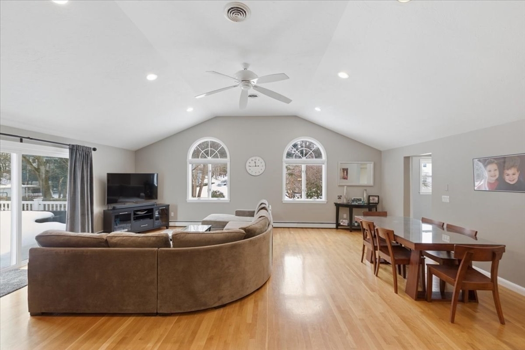36 Eliot Road Needham, MA 02494 - Photo 11 of 41 Gallery Image 11