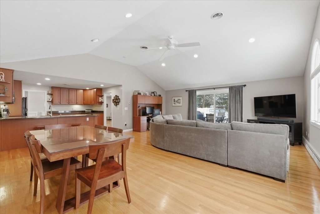36 Eliot Road Needham, MA 02494 - Photo 12 of 41 Gallery Image 12