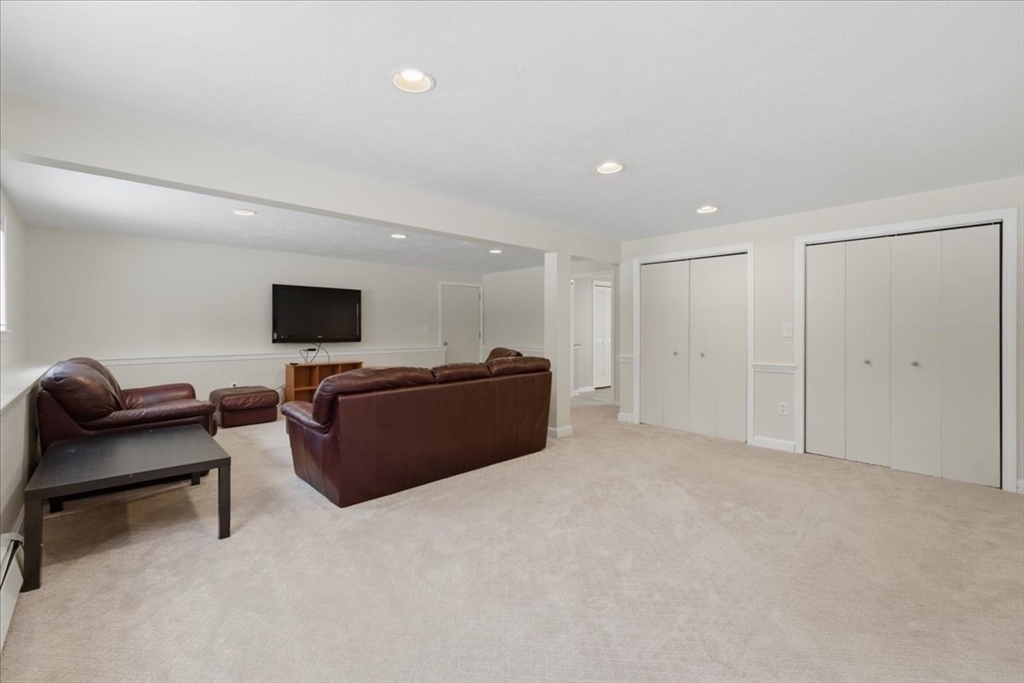 36 Eliot Road Needham, MA 02494 - Photo 35 of 41 Gallery Image 35