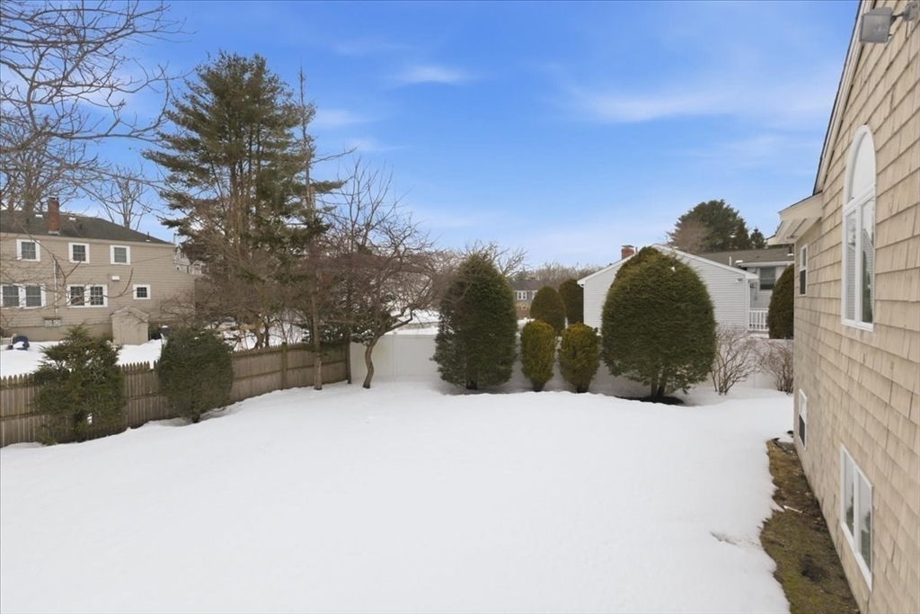 36 Eliot Road Needham, MA 02494 - Photo 39 of 41 Gallery Image 39
