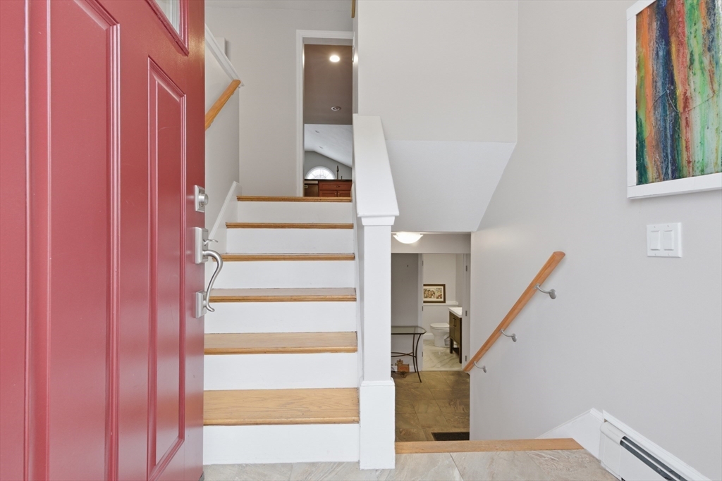 36 Eliot Road Needham, MA 02494 - Photo 5 of 41 Gallery Image 5