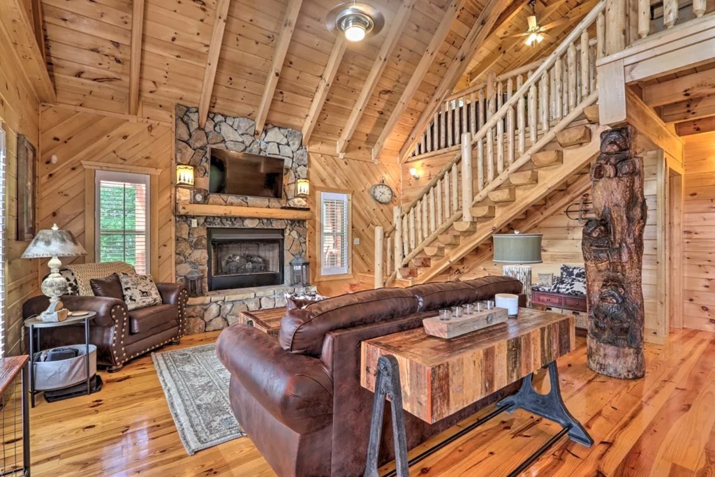 895 Obes Branch Road Sevierville, TN 37876 - Photo 6 of 46