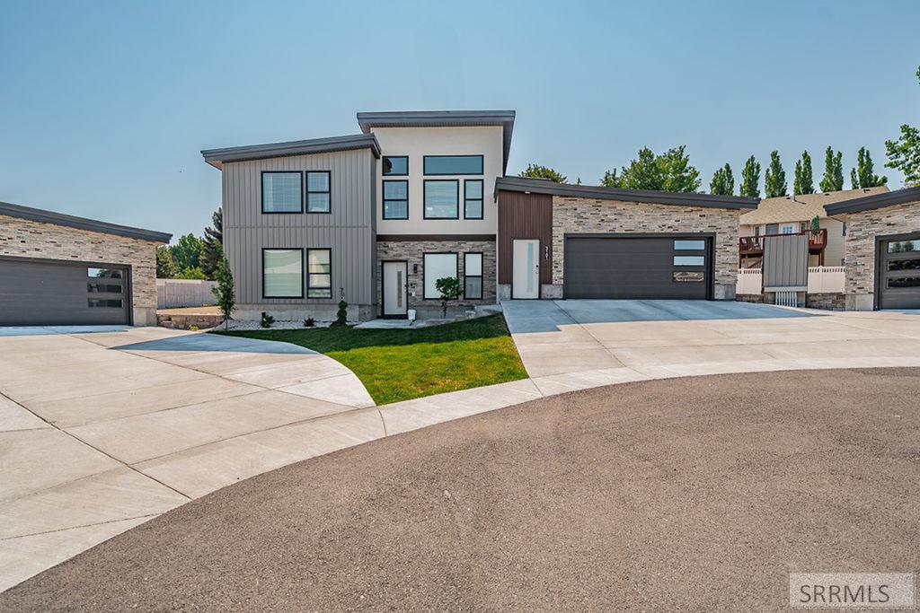 425 Harvard Avenue Rexburg, ID 83440 - Photo 4 of 68