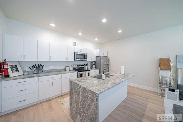 $2,100,000 | 425 Harvard Avenue, Rexburg, ID 83440