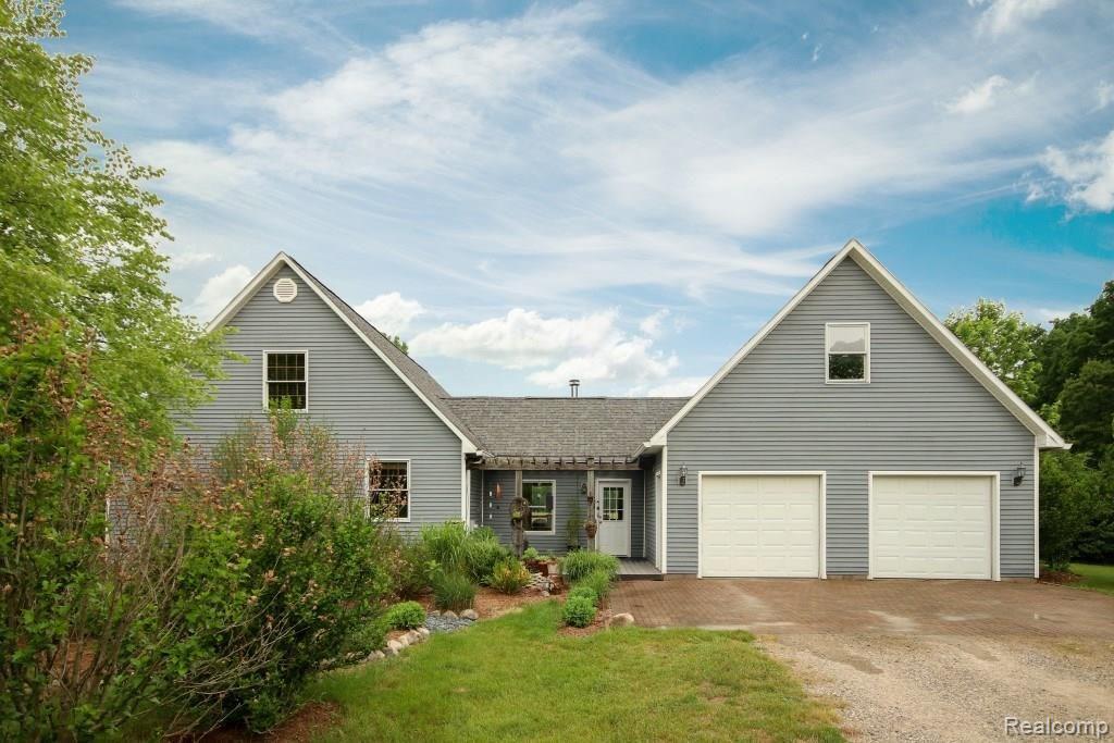 1205 Darwin Road Pinckney, MI 48169 - Photo 65 of 65 IMG_3159-1 (Custom) - Copy.jpg