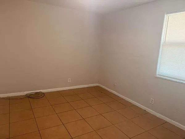 $2,200 | 314 Douglass Avenue, Unit 318, West Palm Beach, FL 33401