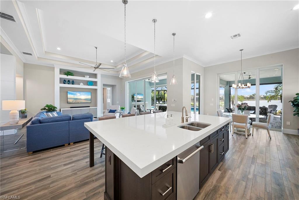 6076 Lucaya Way Naples, FL 34113 - Photo 13 of 50