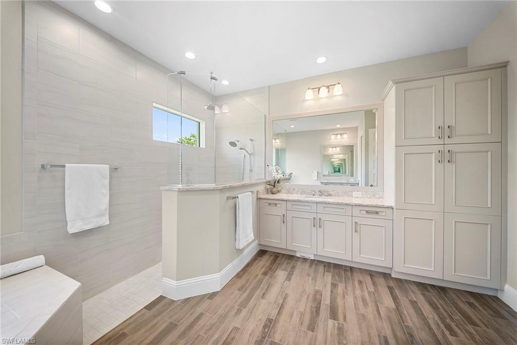 6076 Lucaya Way Naples, FL 34113 - Photo 27 of 50