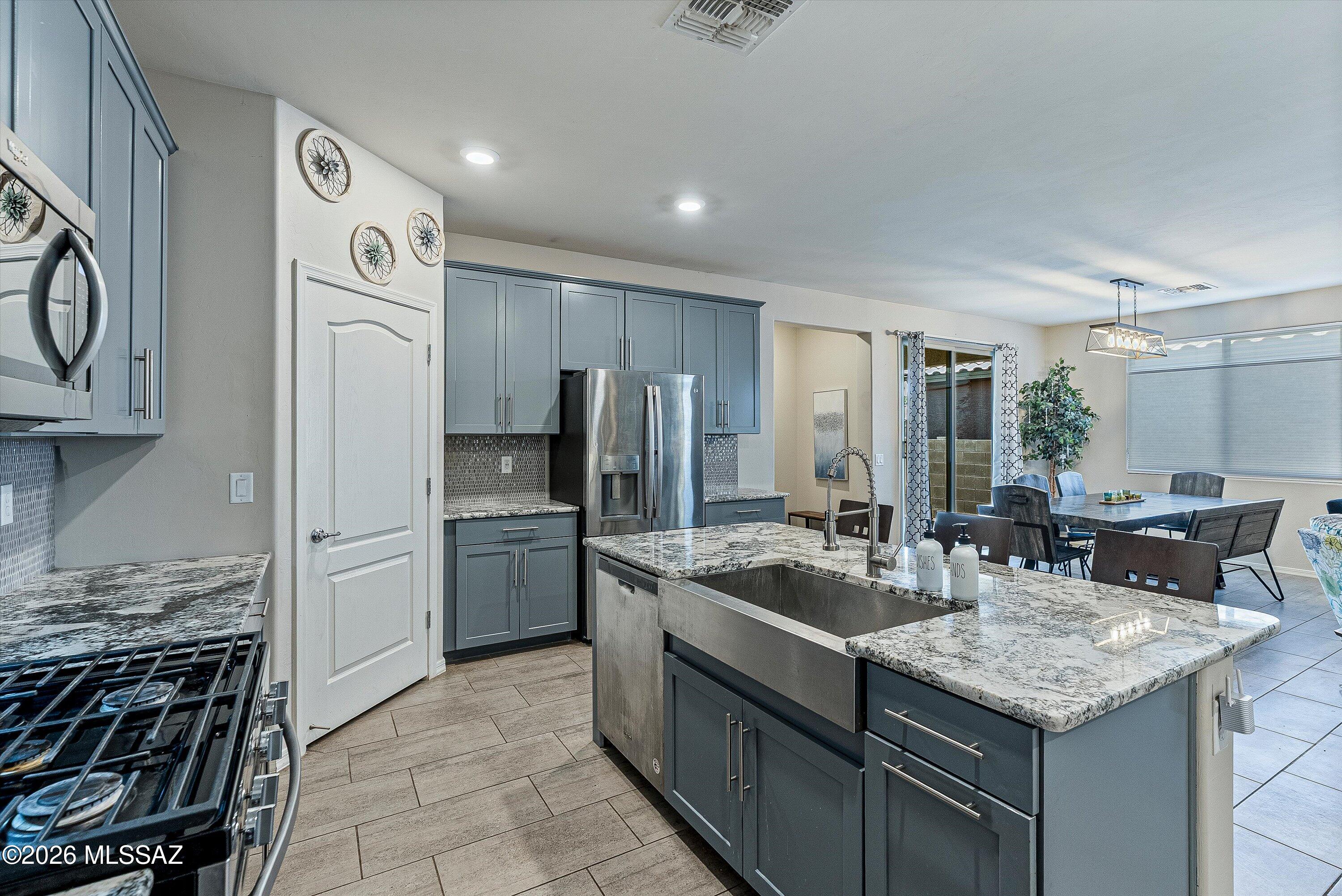 8713 North Rome Court Tucson, AZ 85742 - Photo 15 of 37