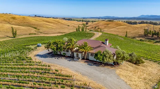 $3,595,000 | 6513 Lakeville Highway, Petaluma, CA 94954