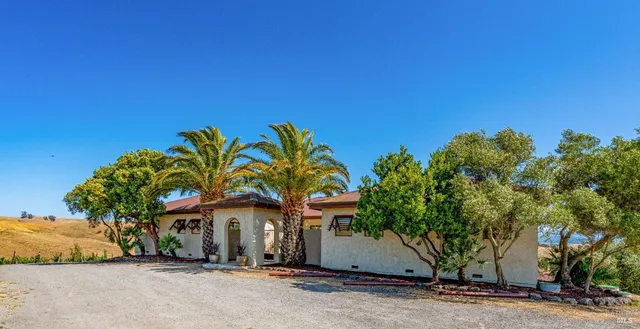 $3,595,000 | 6513 Lakeville Highway, Petaluma, CA 94954
