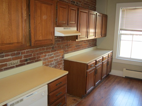 43 Mattoon Street Springfield, MA 01105 - Photo 6 of 11