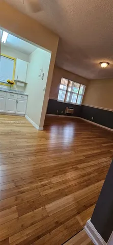 $1,550 | 1702 McKinley Street, Unit 6, Hollywood, FL 33020