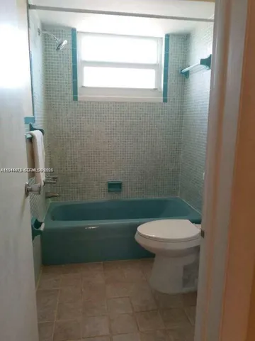 $1,550 | 1702 McKinley Street, Unit 6, Hollywood, FL 33020