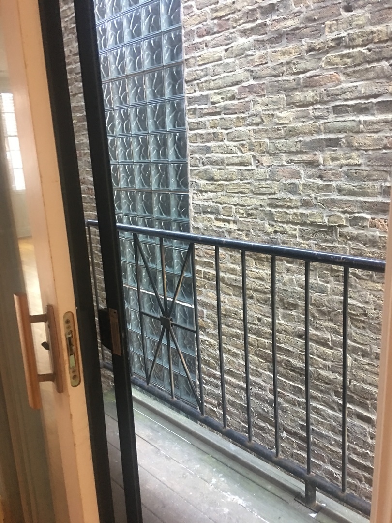 Undisclosed Address Chicago, IL 60610 - Photo 6 of 18