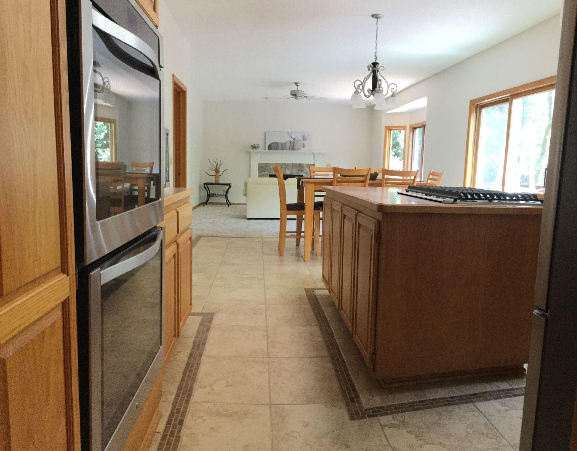 4116 Prairie Ridge Road Eagan, MN 55123 - Photo 9 of 24 Gallery Image 9