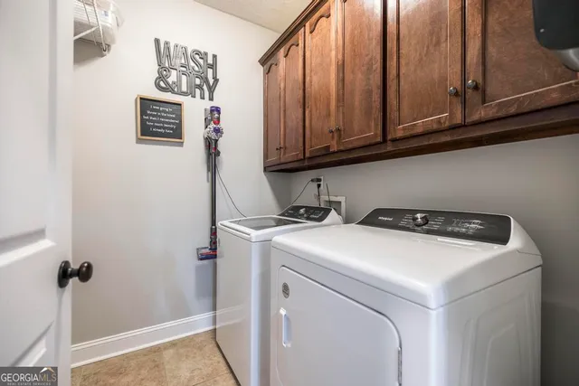 $375,000 | 403 Wiltshire Court, Warner Robins, GA 31088