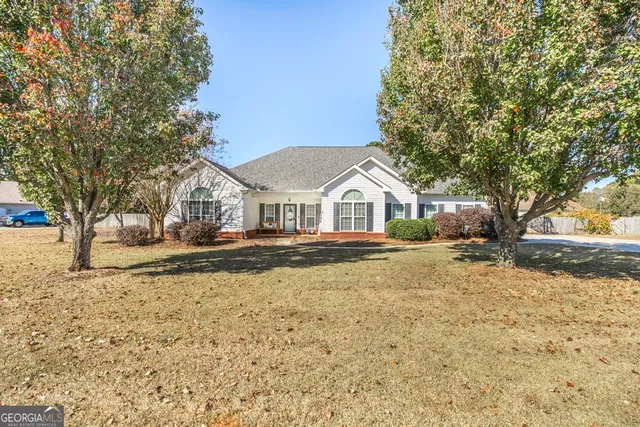 $375,000 | 403 Wiltshire Court, Warner Robins, GA 31088