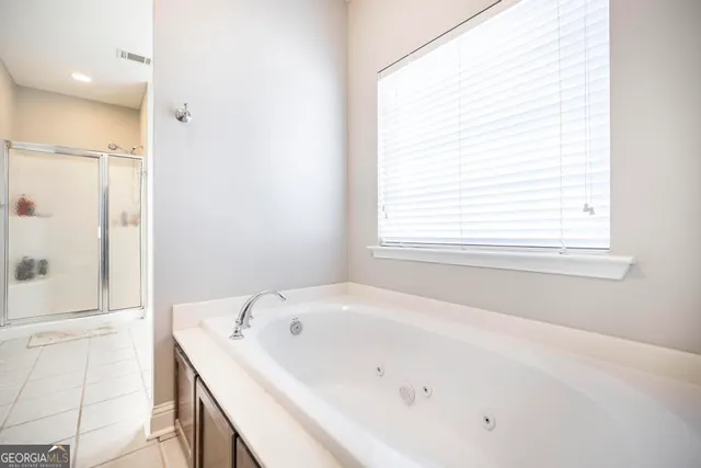 $375,000 | 403 Wiltshire Court, Warner Robins, GA 31088