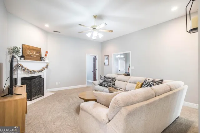 $375,000 | 403 Wiltshire Court, Warner Robins, GA 31088